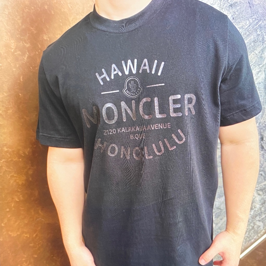 Moncler Black Hawaii Honolulu Logo Short-Sleeve T-Shirt